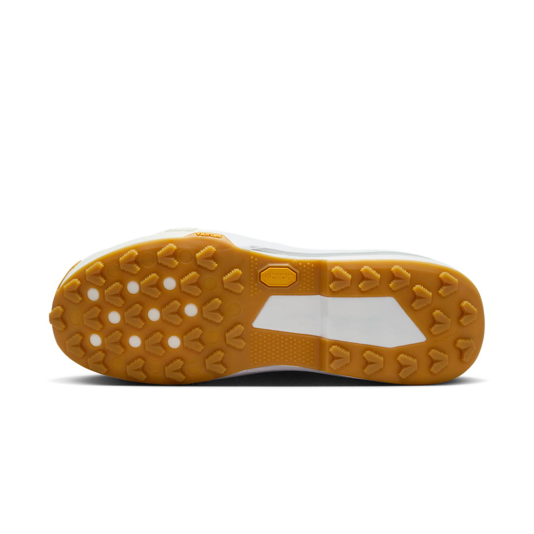 Nike Zegamadome SP sacai White, White/White/Gum Light Brown (HQ8618-100)