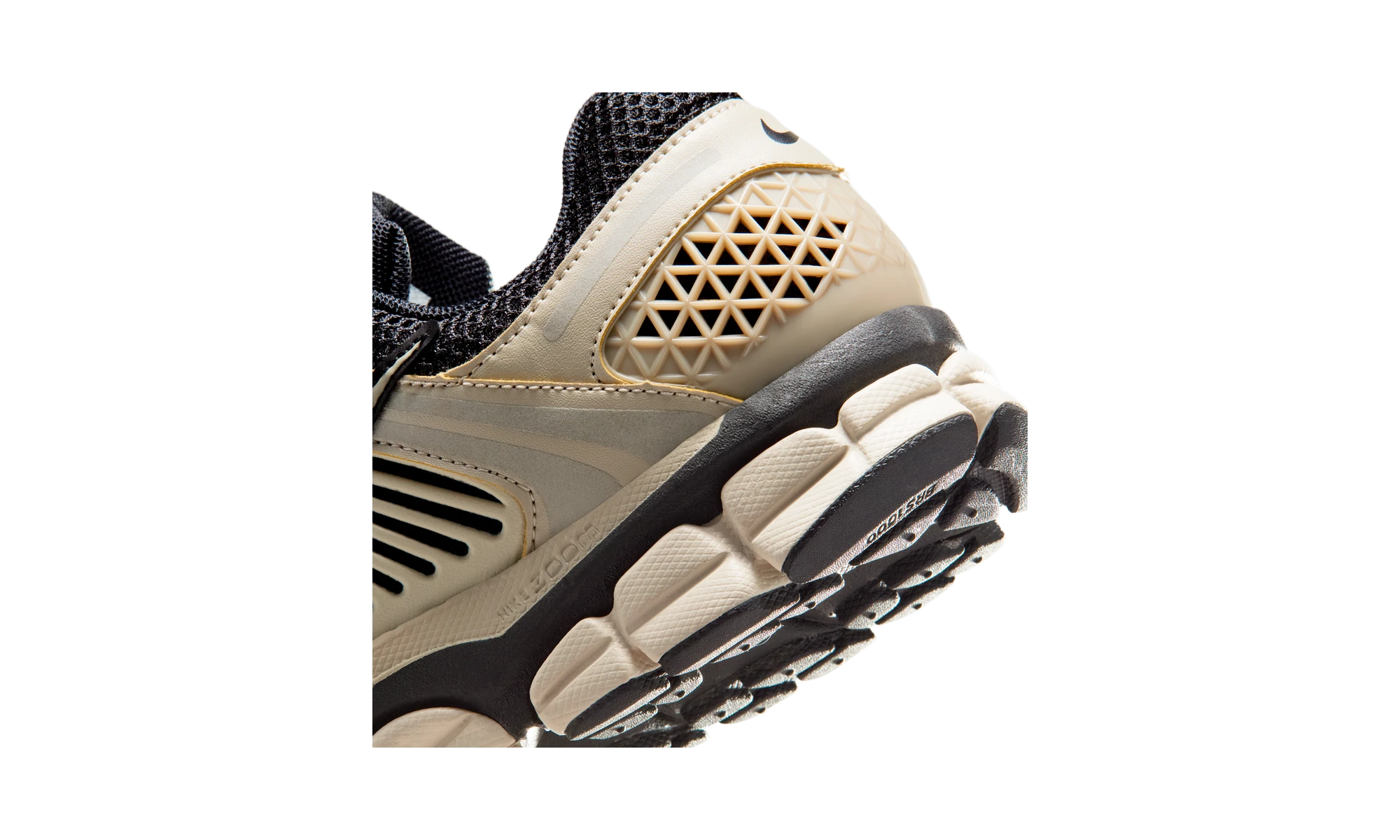Nike Zoom Vomero 5 Black Cream