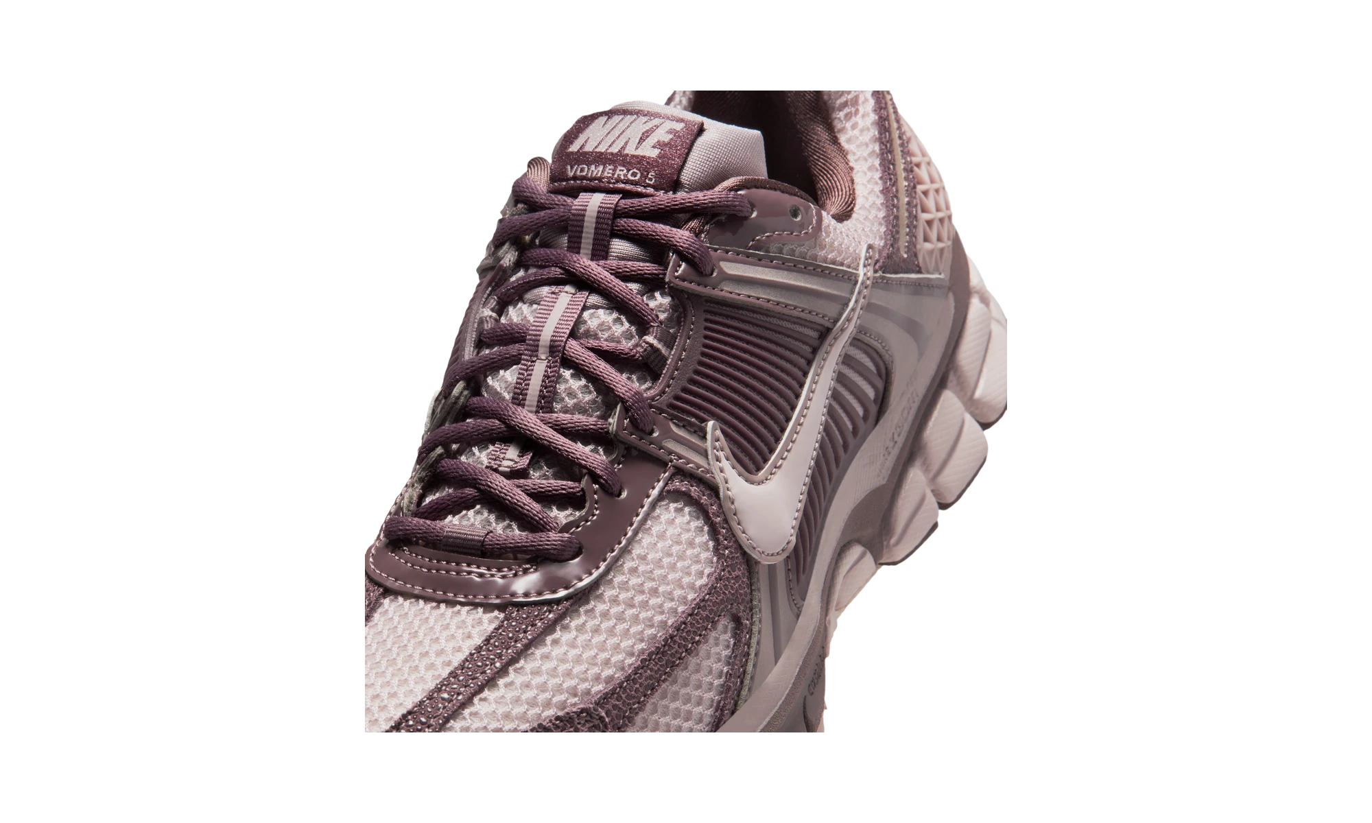Nike Zoom Vomero 5 Tattoo Particle Rose