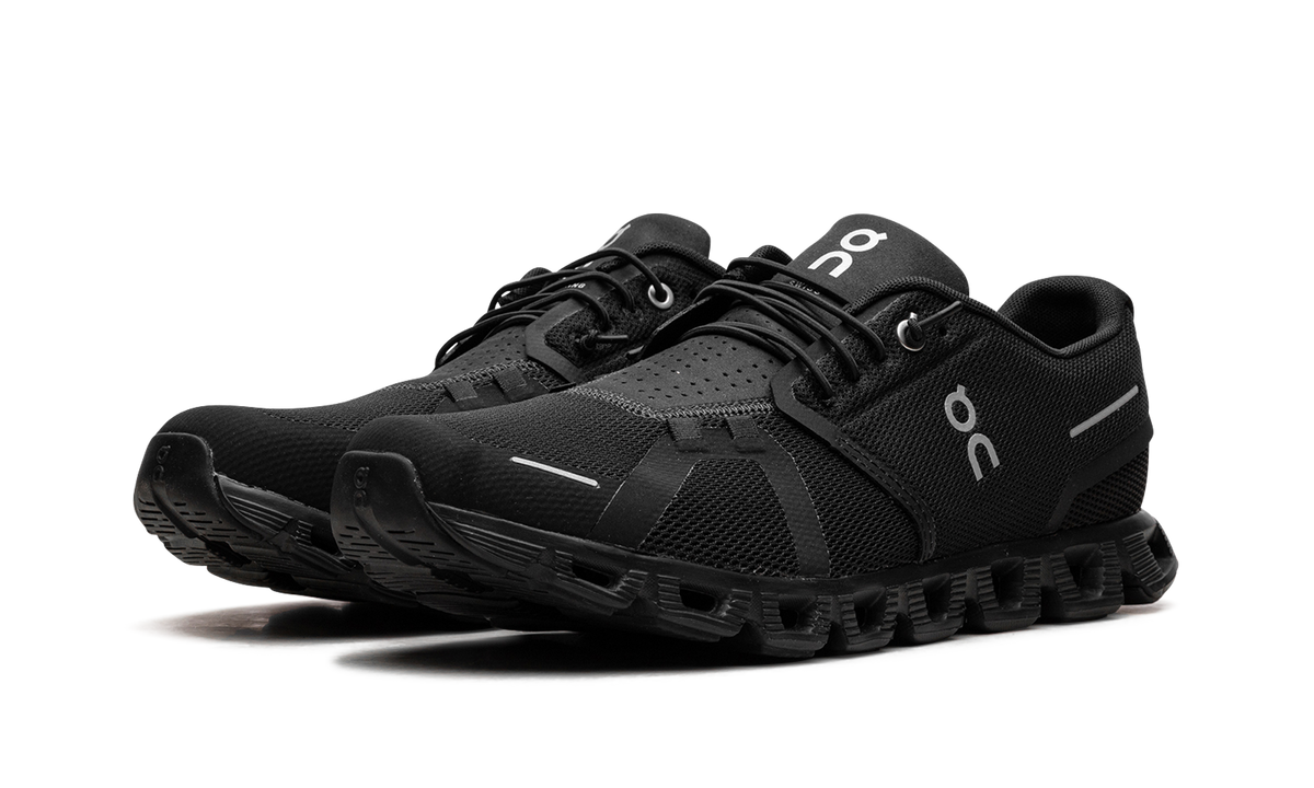 On Running Cloud 5 All Black