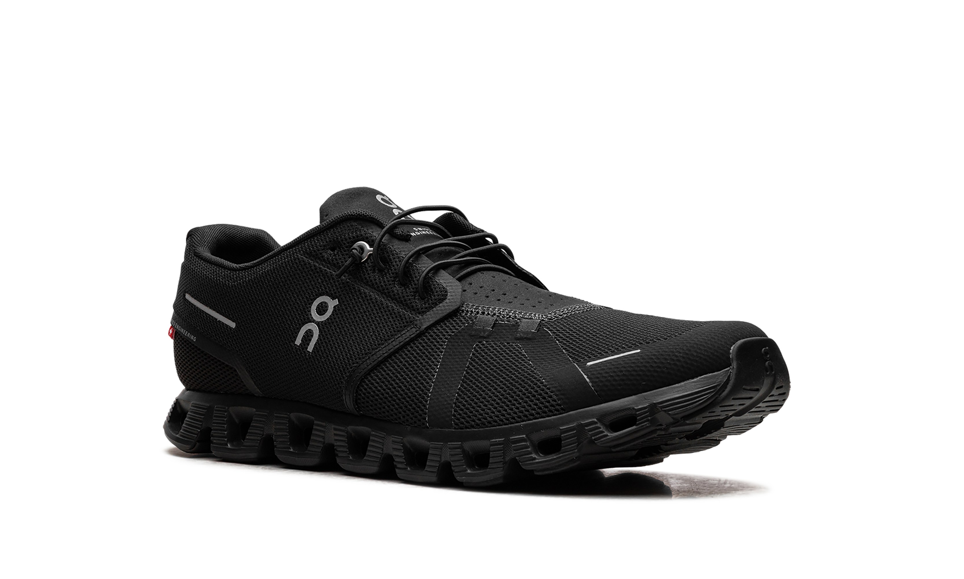 On Running Cloud 5 All Black
