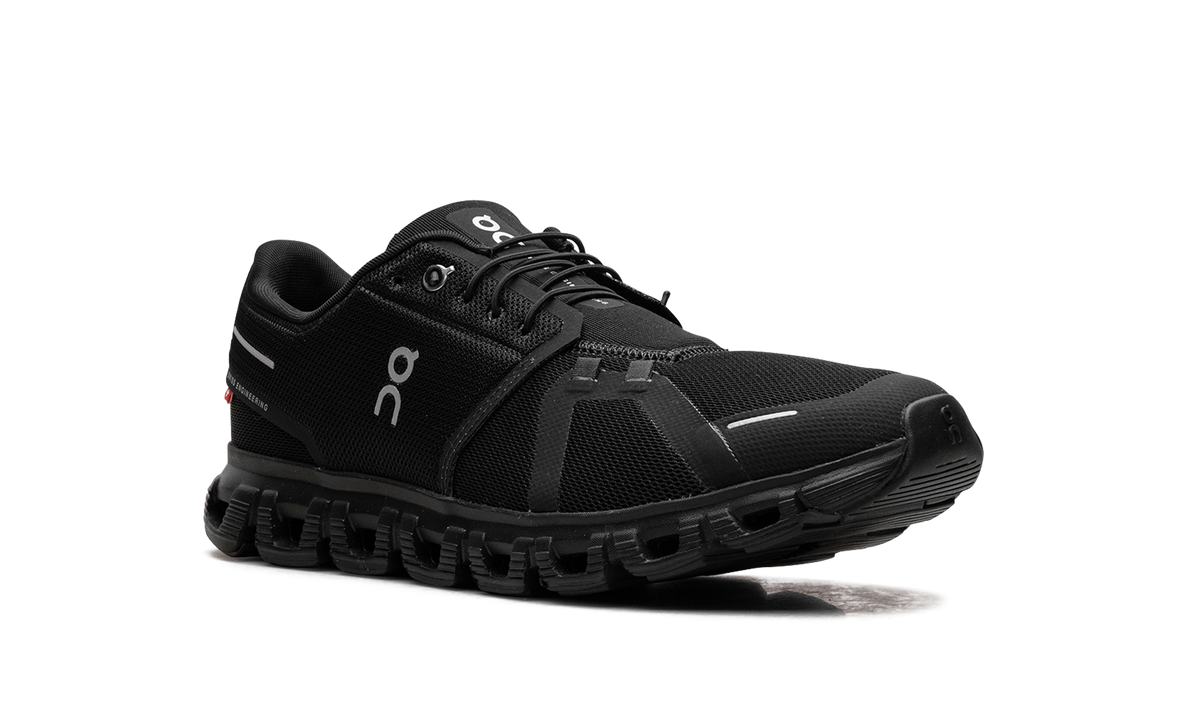 On Running Cloud 6 All Black
