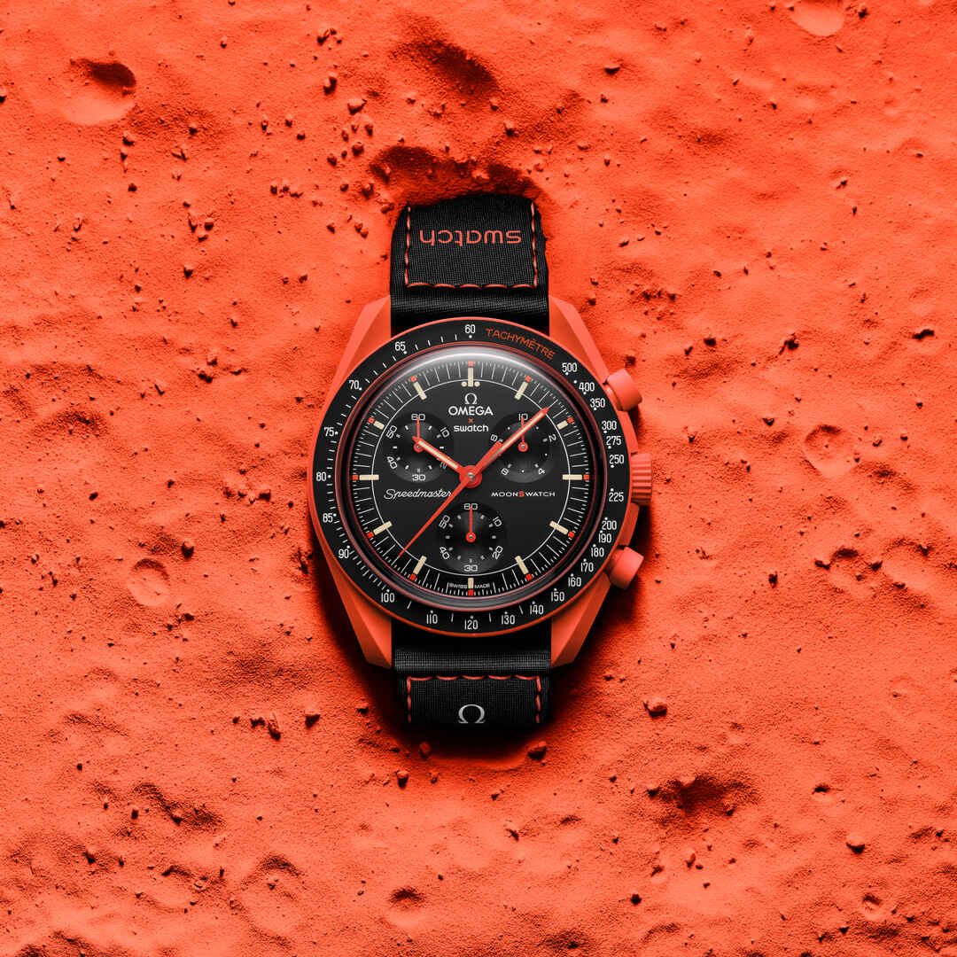 Swatch x Omega Bioceramic Moonswatch Mission On Earth Lava SO33O100