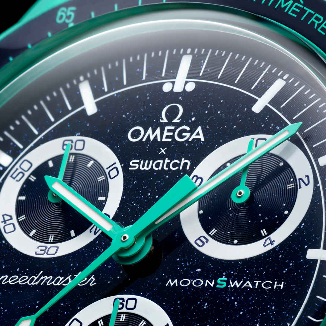 Swatch x Omega Bioceramic Moonswatch Mission On Earth Polar Lights SO33L103