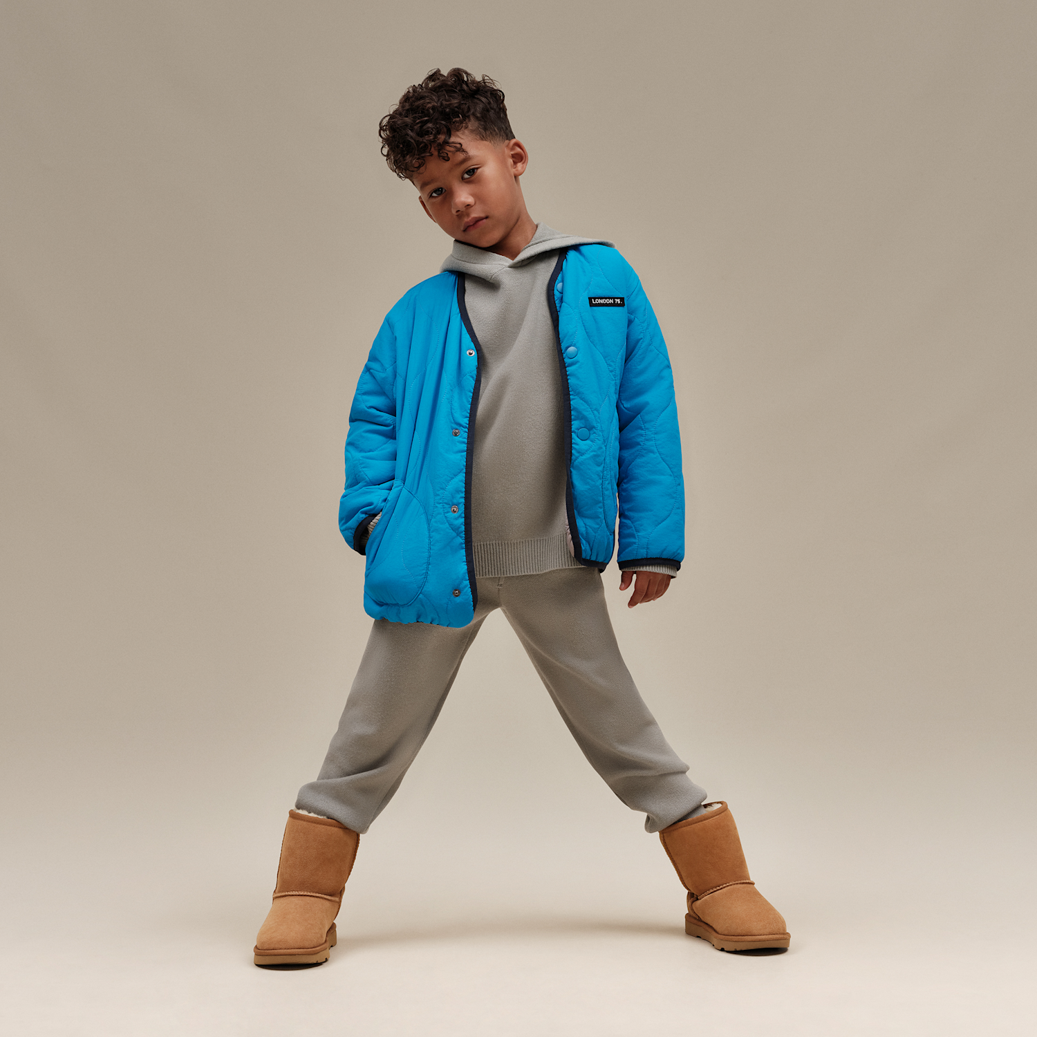UGG Classic II Boot Chestnut (Kids), Chestnut (1017703K-CHE)