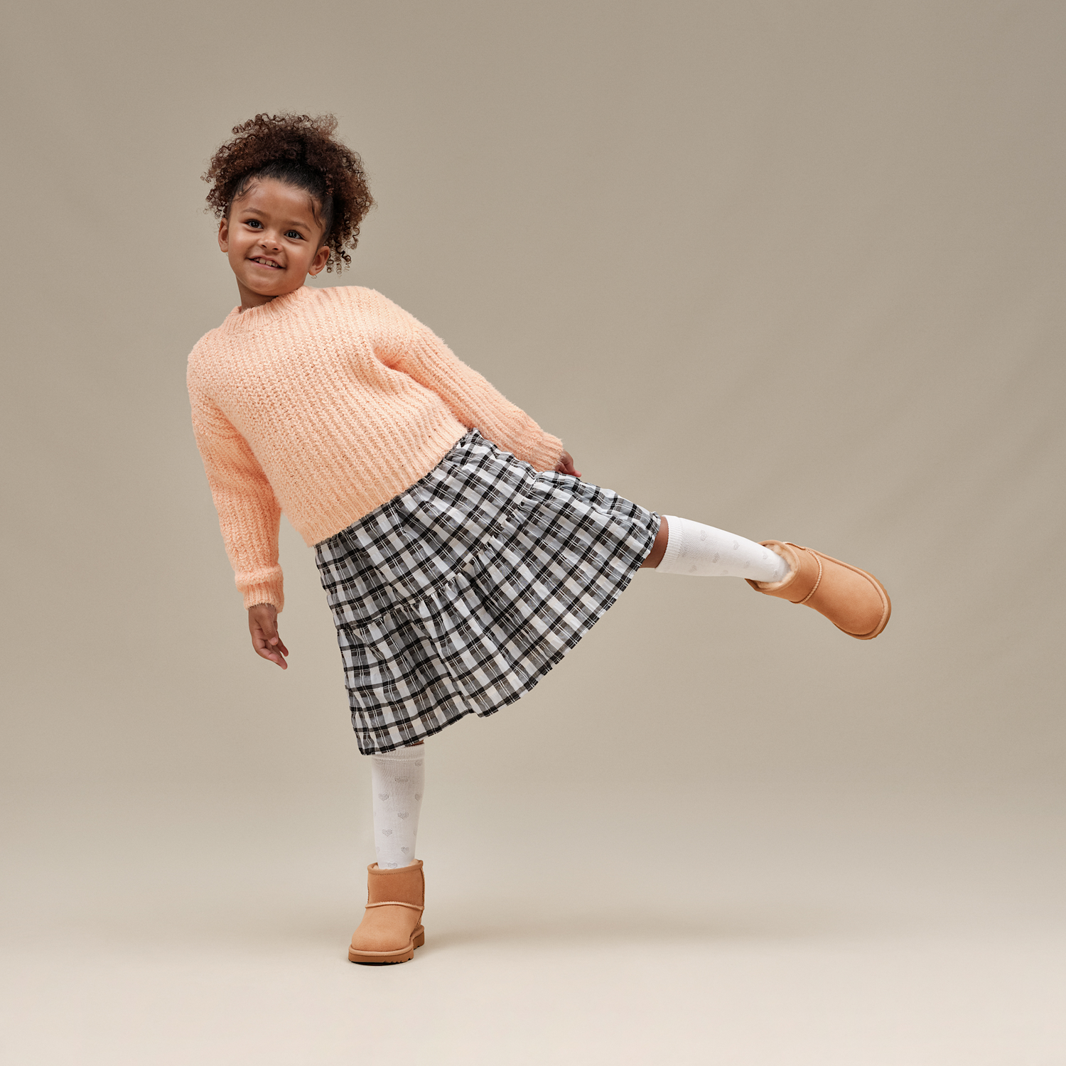 UGG Classic II Mini Boot Sand (Kids), Sand (1017715K-SAN)