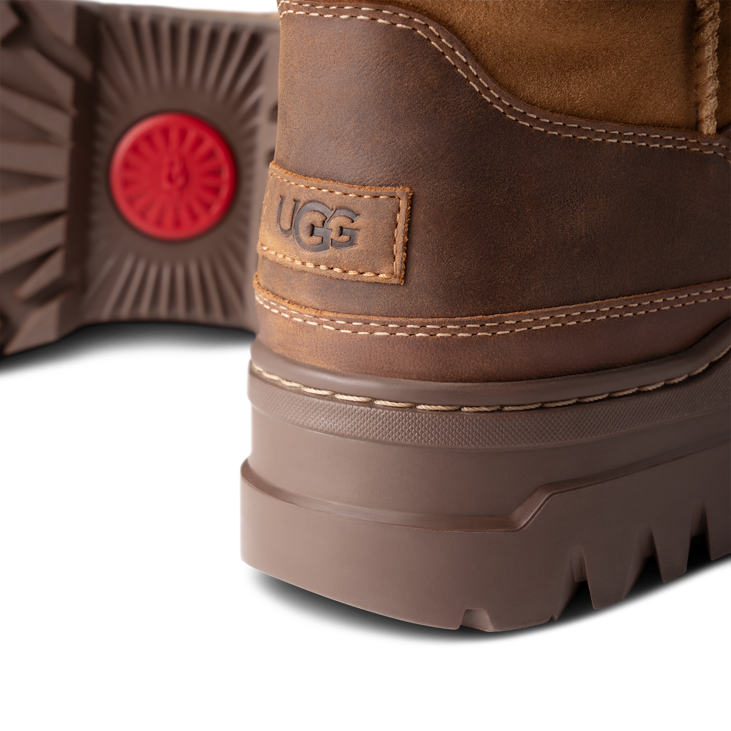 UGG Heritage Pull-On TrailGazer Boot Chestnut, Chestnut (1158213-CHE)
