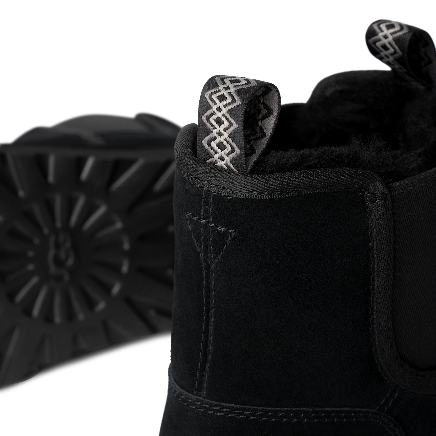 UGG Neumel Chelsea Boot Black, Black (1121644-BLK)