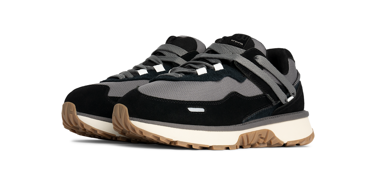 UGG RetroFi Low Black, Black (1167070-BLK)