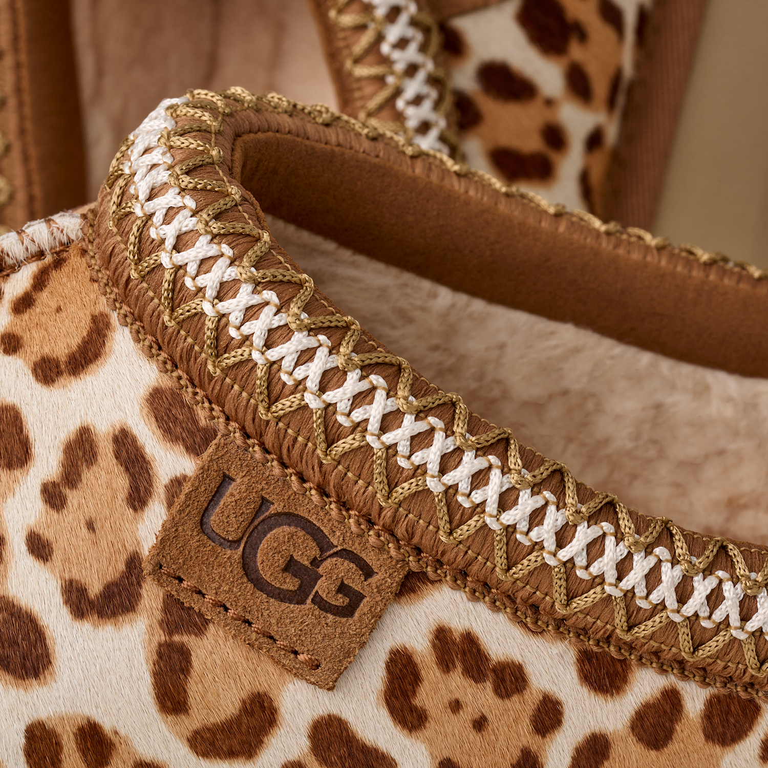 UGG Tazz Plains Slipper Felicity Leopard Jasmine - Sneak