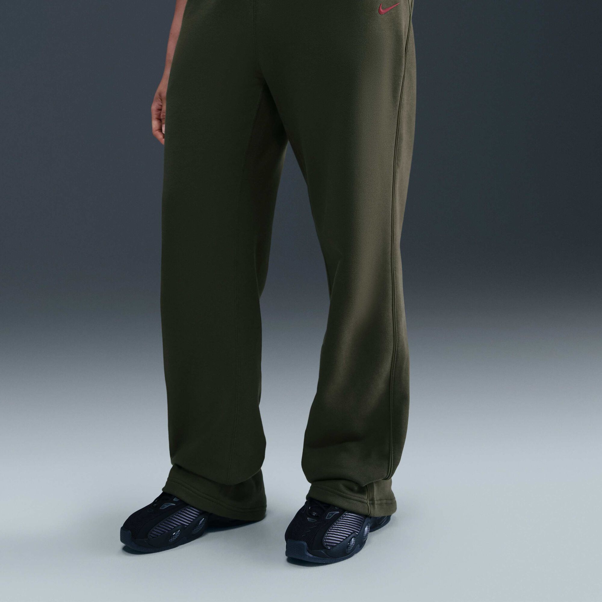 NOCTA NOCTA Fleece CS Open-Hem Tracksuit Bottoms Cargo Khaki/Cargo Khaki/Team Red