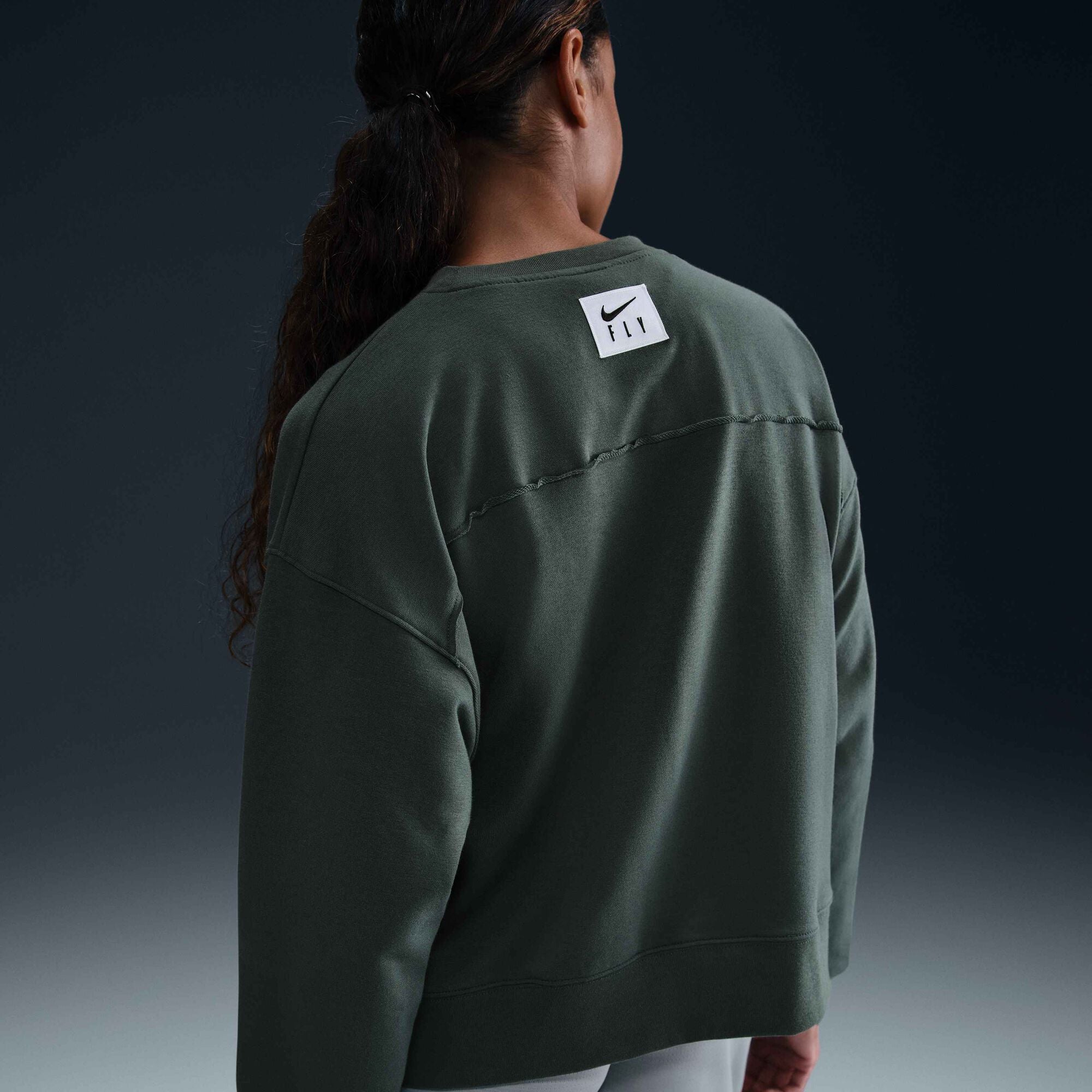 Nike Swoosh Fly Dri-FIT French Terry Crew-Neck Basketball Sweatshirt Vintage Green/Jade Horizon/White