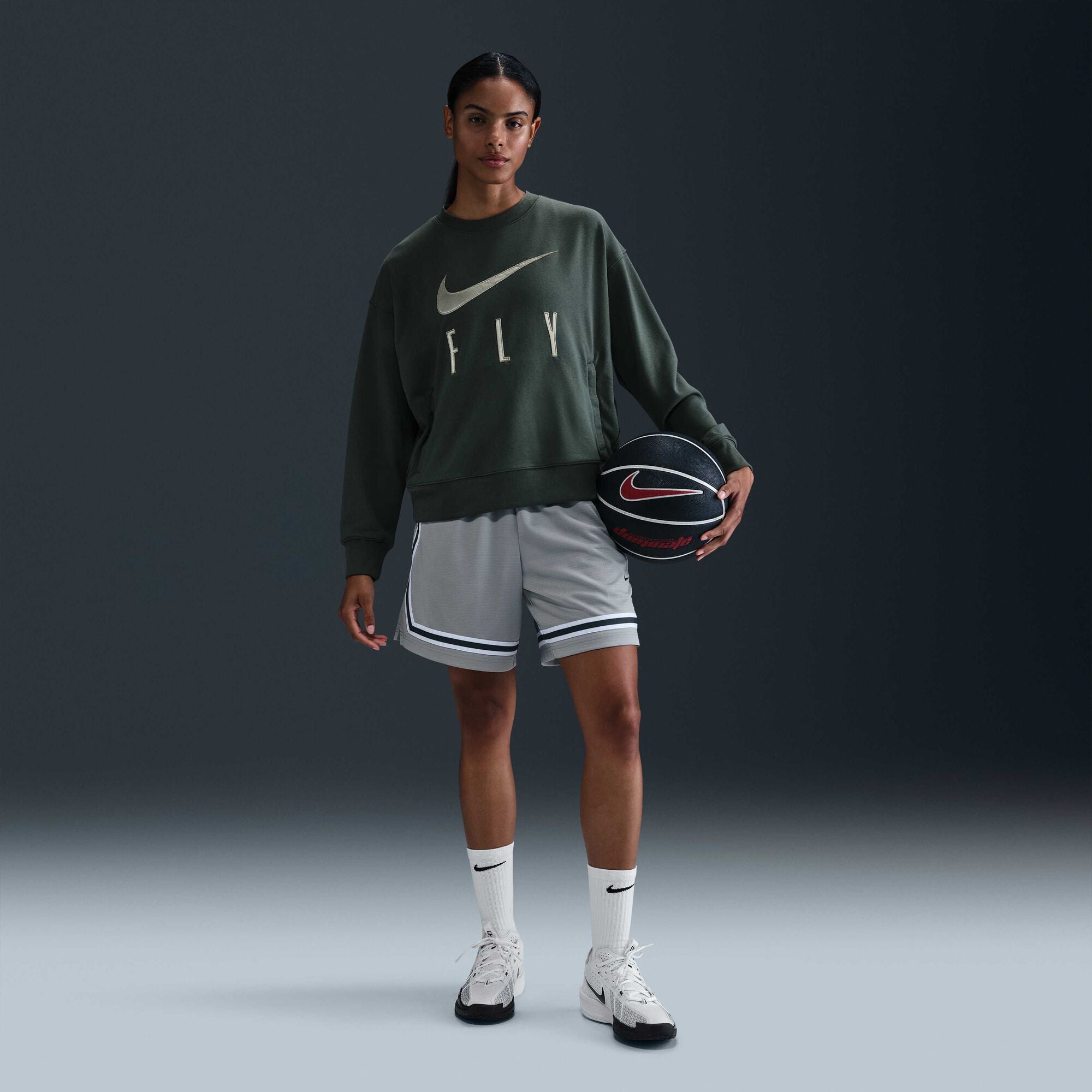 Nike Swoosh Fly Dri-FIT French Terry Crew-Neck Basketball Sweatshirt Vintage Green/Jade Horizon/White - Sneak