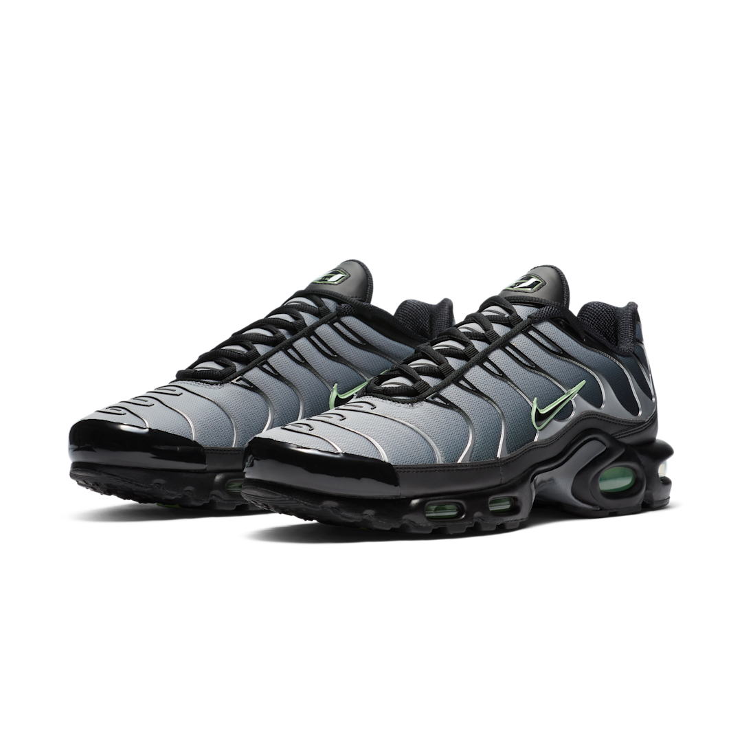 Nike Air Max Plus Black Particle Grey Vapour Green