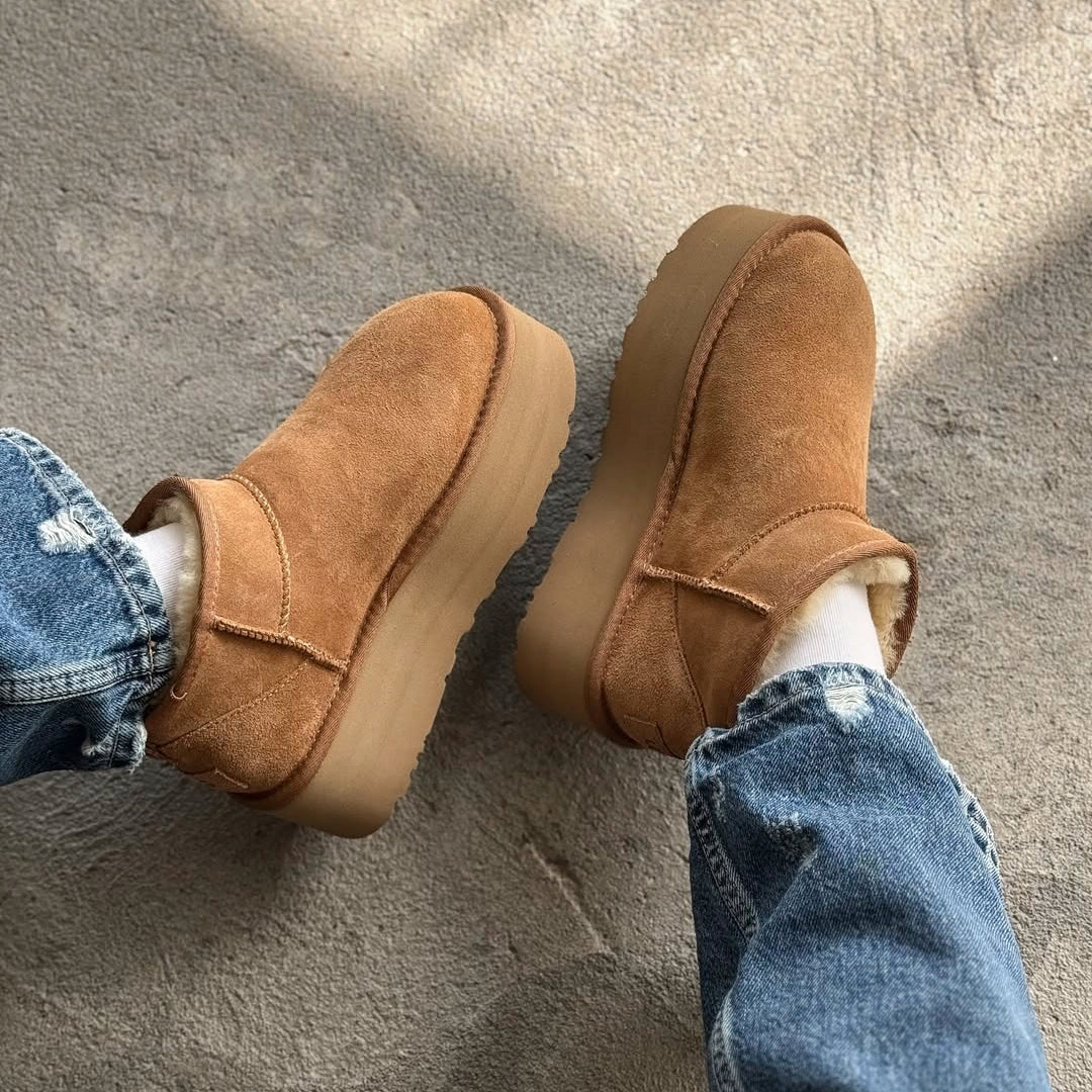 UGG Classic Ultra Mini Platform Boot Chestnut